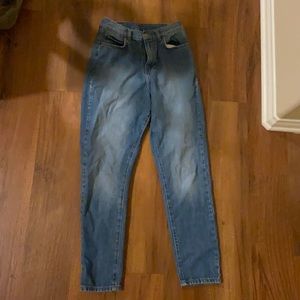 Medium Wash Dr.Denim Jeans